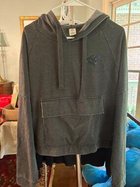 NFL Carolina Panthers Women’s Gray Hooded Lounge Top L